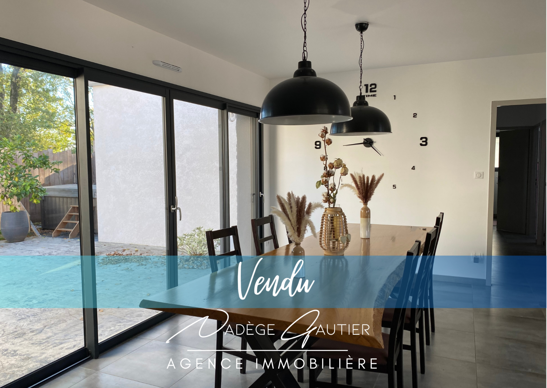 CHALLANS - MAISON 5 PIECES 141M2 HABITABLE